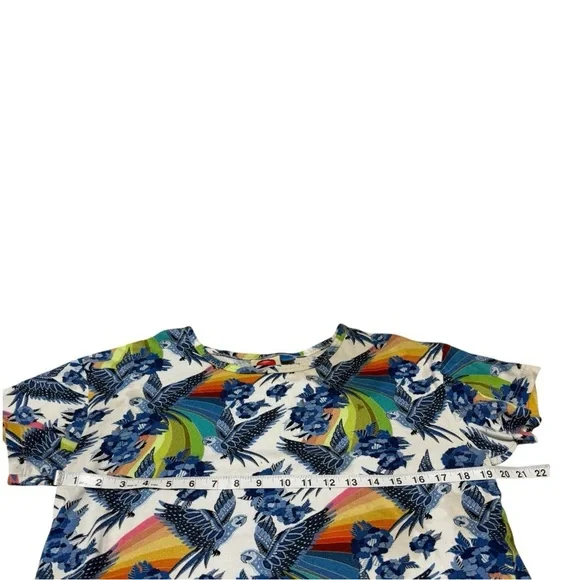 Farm Rio for Anthropologie Aves Graphic Tee Rainbow Bird Floral Top Size L - Picture 5 of 9